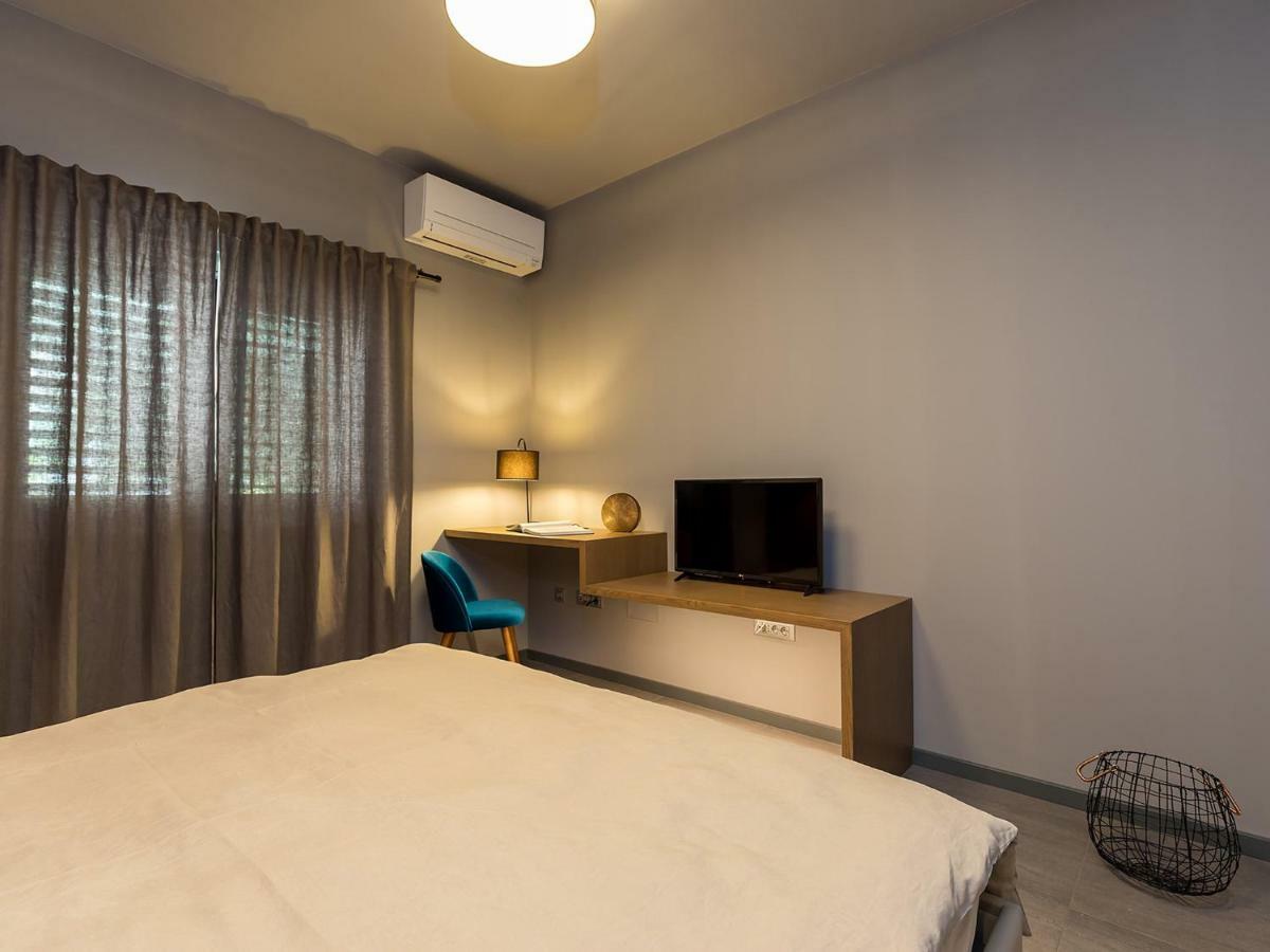 Magnolia - Modern Apartment Near City Center And Sea 波雷奇 外观 照片